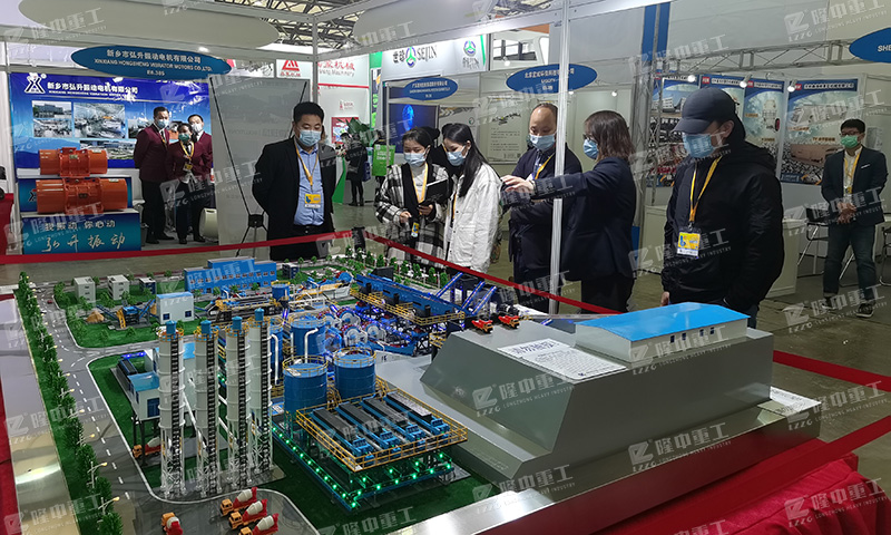 米兰入口砂石生产线模拟沙盘吸引了众多参展客商